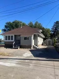 144 Carter Lake Clb, Carter Lake, IA 51510