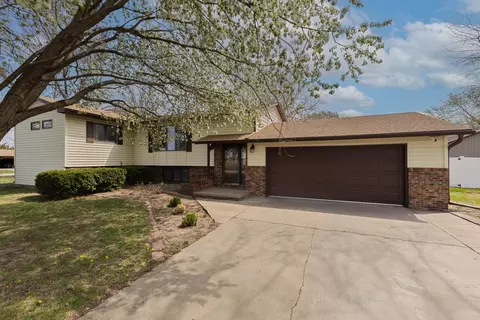 1110 New Orleans Ave, Farragut, IA 51639