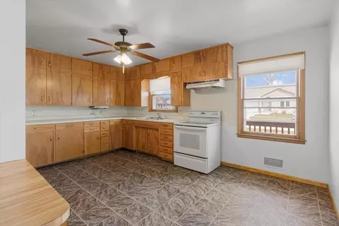 Kitchen - 314 E 4th St, Logan, IA 51546 photo 2 of 3