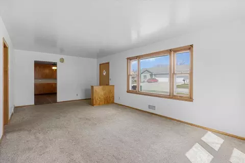 Living - 314 E 4th St, Logan, IA 51546 photo 4 of 4