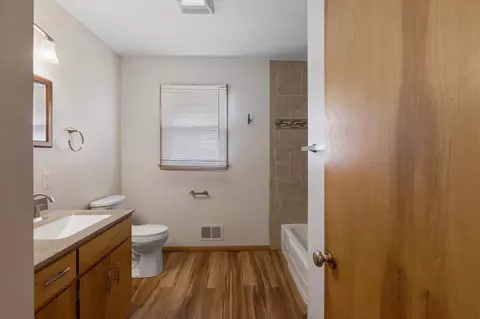 Bath - 314 E 4th St, Logan, IA 51546 photo 1 of 3
