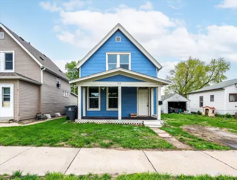 215 16th Ave, Council Bluffs, IA 51503