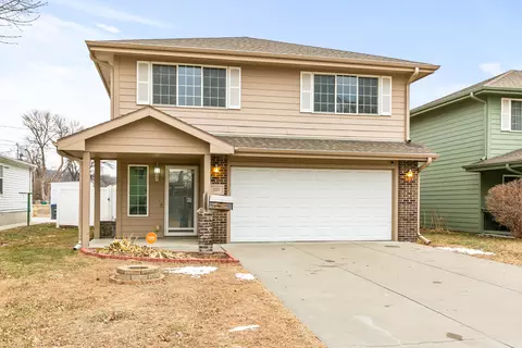 1507 S 9th St, Council Bluffs, IA 51501