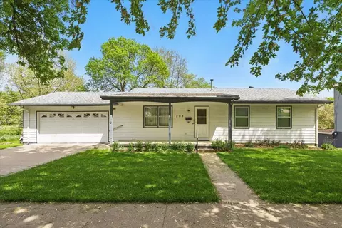203 N Hazel St, Glenwood, IA 51534