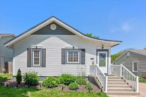 1912 Ave C, Council Bluffs, IA 51501