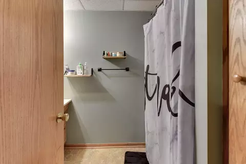 Bath - 534 Vine St, Carson, IA 51525 photo 4 of 4
