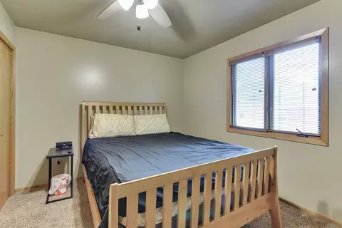 Bedroom - 534 Vine St, Carson, IA 51525 photo 4 of 9