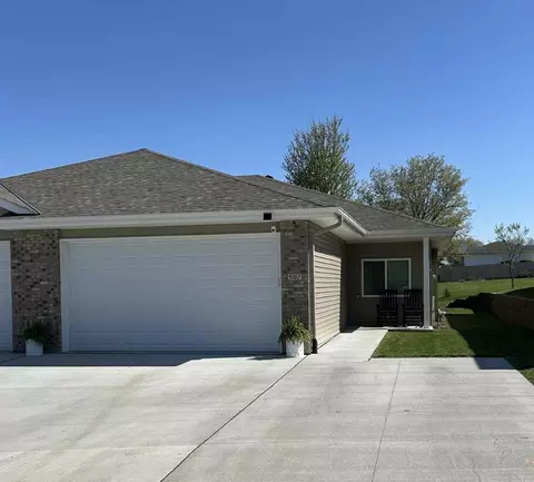 507 Hope Ave, Underwood, IA 51576