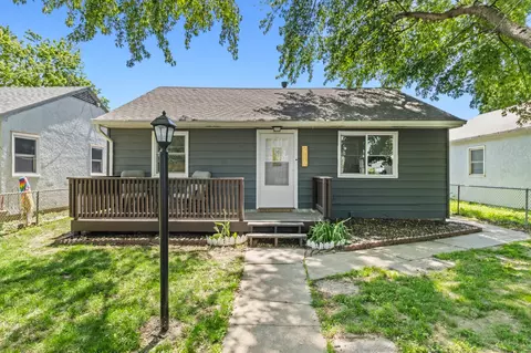 2719 6th Ave, Council Bluffs, IA 51501