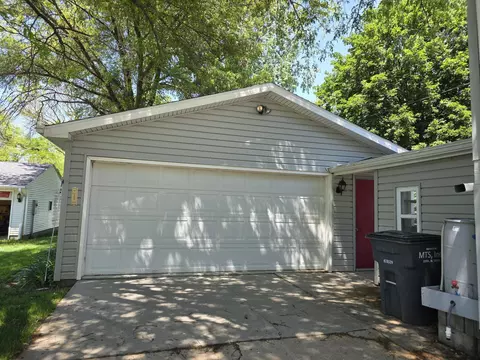 540 Pleasant St, Carson, IA 51525 photo 3