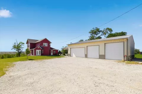 20759 330th St, Minden, IA 51553