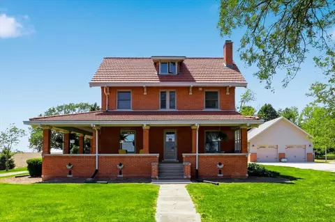 55316 340th St, Hastings, IA 51540