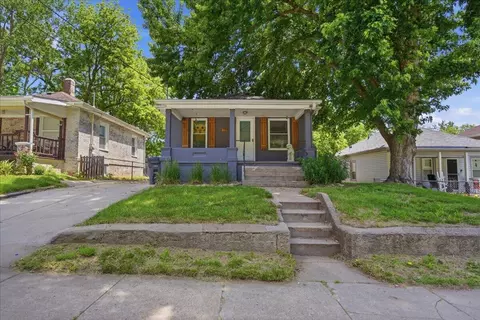 1111 Harrison St, Council Bluffs, IA 51503