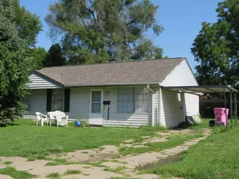 1202 Dorene Blvd, Carter Lake, IA 51510
