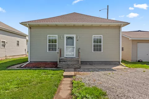102 5th St, Neola, IA 51559
