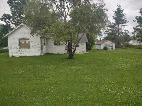 205 Ash St, Pisgah, IA 51564