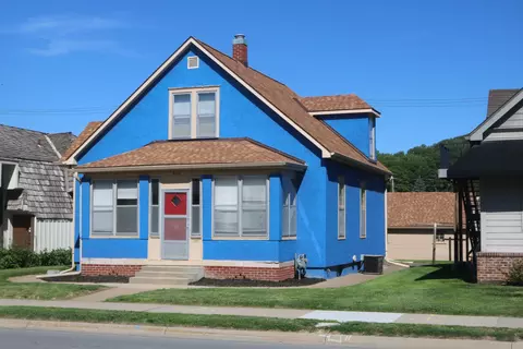 606 E Pierce St, Council Bluffs, IA 51503