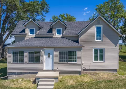 1315 212th St, Mondamin, IA 51557