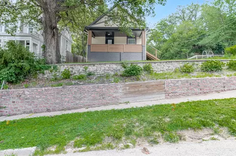 357 Frank St, Council Bluffs, IA 51503