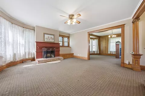 Living - 563 S S Maple St, Avoca, IA 51521 photo 6 of 7