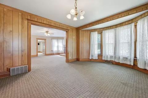Living - 563 S S Maple St, Avoca, IA 51521 photo 2 of 7