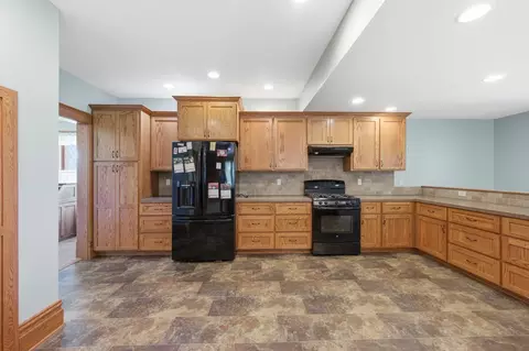 Kitchen - 563 S S Maple St, Avoca, IA 51521 photo 2 of 6