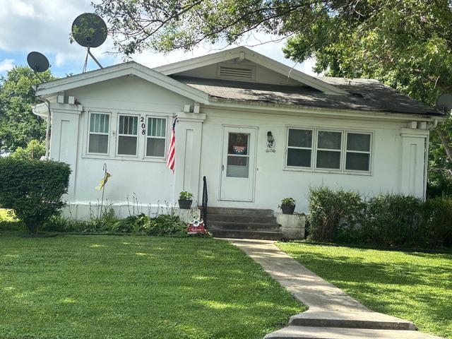 208 Worden St, Farragut, IA 51639