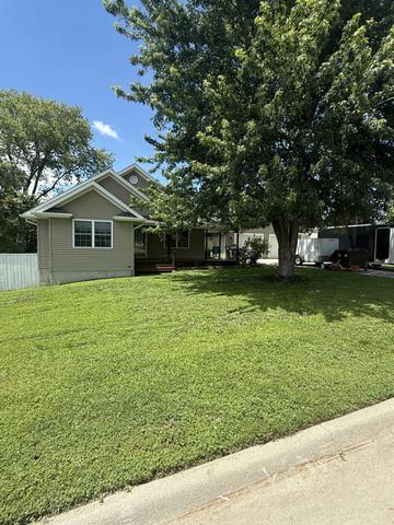 224 S Mildred St, Carson, IA 51525