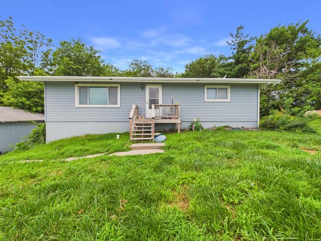 11212 240th St, Council Bluffs, IA 51503
