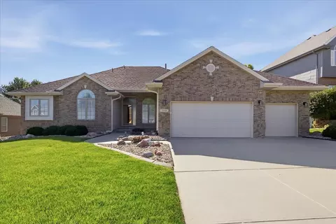 3717 S 182nd St, Omaha, NE 68130