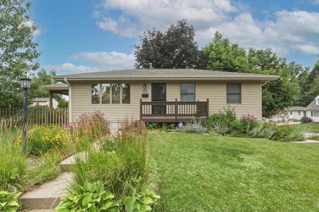 438 S Sierra Dr, Council Bluffs, IA 51503