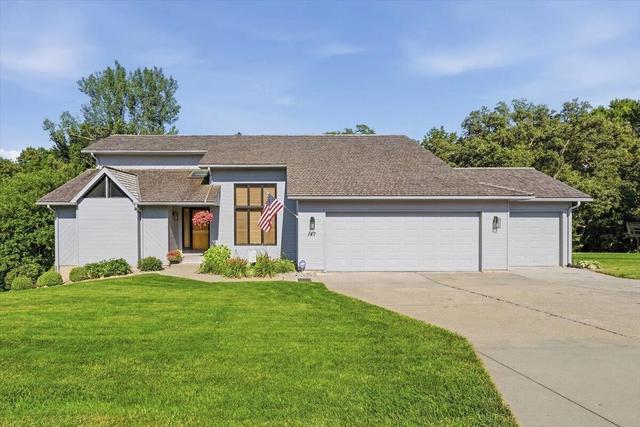 147 Charles Park Dr, Council Bluffs, IA 51503
