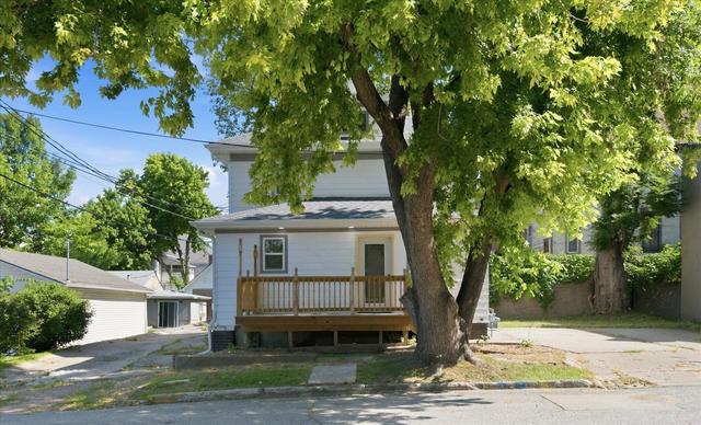 328 Story St, Council Bluffs, IA 51503