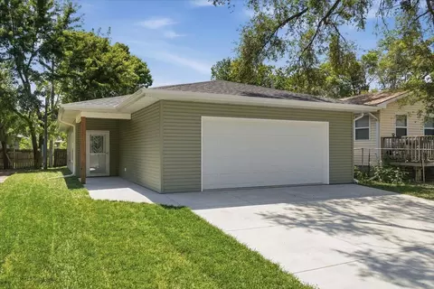 106 Osage St, Council Bluffs, IA 51501