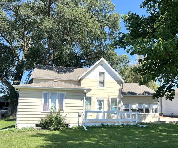 404 Pearl St, Neola, IA 51559