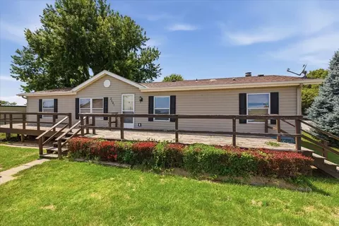 3501 Scott Dr, Council Bluffs, IA 51501