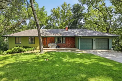 20893 Bouvier Ln, Council Bluffs, IA 51503