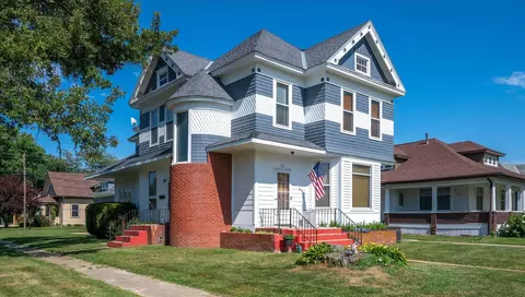 301 N 3rd Ave, Logan, IA 51546