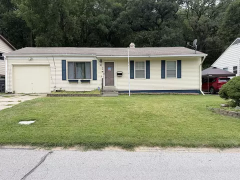 26 Lynnwood Dr, Council Bluffs, IA 51503