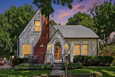 1112 Crescent Dr, Council Bluffs, IA 51503