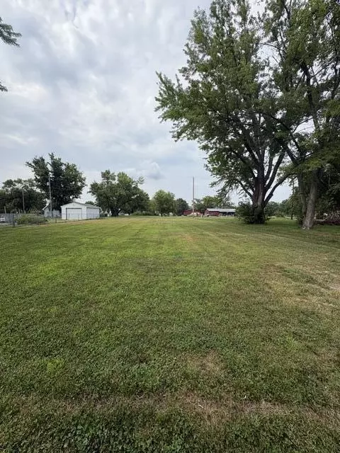 705 Lincoln Ave, Pacific Jct, IA 51561