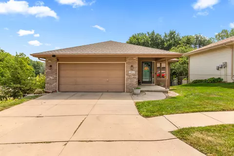 1211 Jim Brown Pkwy, Council Bluffs, IA 51503