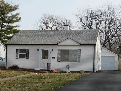 2719 S 10th St, Council Bluffs, IA 51501