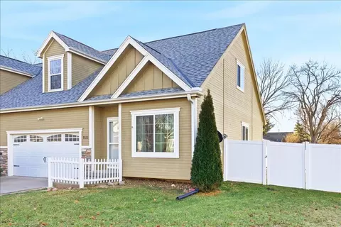 103 Linn Ct, Glenwood, IA 51534