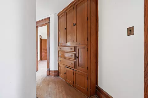 Entry Way - 522 Broadway St, Carson, IA 51525 photo 6 of 14