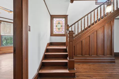 Entry Way - 522 Broadway St, Carson, IA 51525 photo 3 of 14