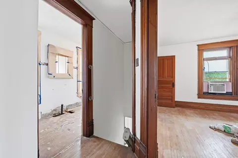 Entry Way - 522 Broadway St, Carson, IA 51525 photo 8 of 14