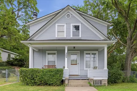209 North Ave, Council Bluffs, IA 51503