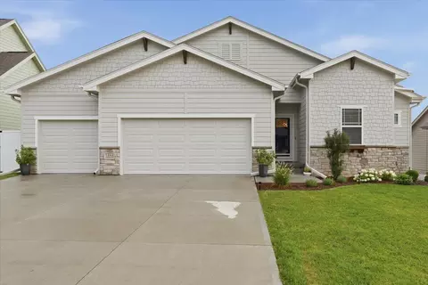 1840 Balsam St, Council Bluffs, IA 51503