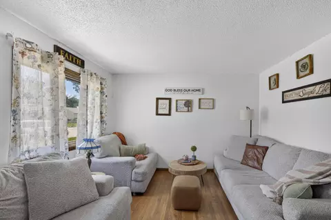 2645 Avenue H, Council Bluffs, IA 51501